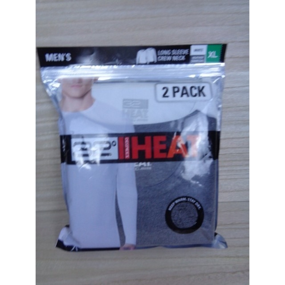 32 Degrees Men's Long Sleeve Crew Neck Shirt - White and Gray